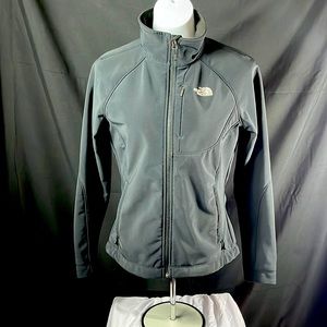 North Face women’s, black, Size small